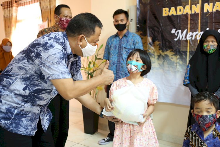 Peduli Akan Perlindungan Anak, Deputi Bidang Kerja Sama Internasional BNPT Gelar Bakti Sosial di Tempat Rehabilitasi Anak BRSAMPK Handayani Jakarta