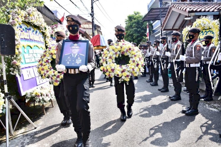 Direktur Perlindungan BNPT, Brigjen Pol. Drs. Herwan Chaidir Tutup Usia