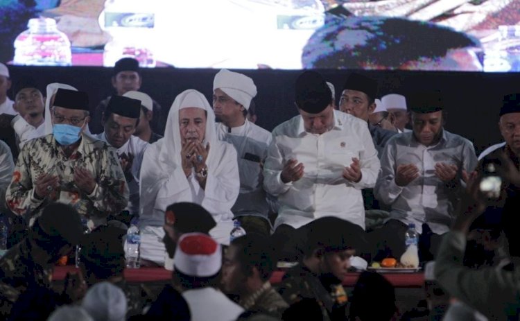 BNPT HADIR, Ribuan Warga Cilegon Berikrar Jaga NKRI dari Paham Radikal Terorisme